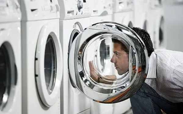 洗衣機上安全門的粘結(jié)